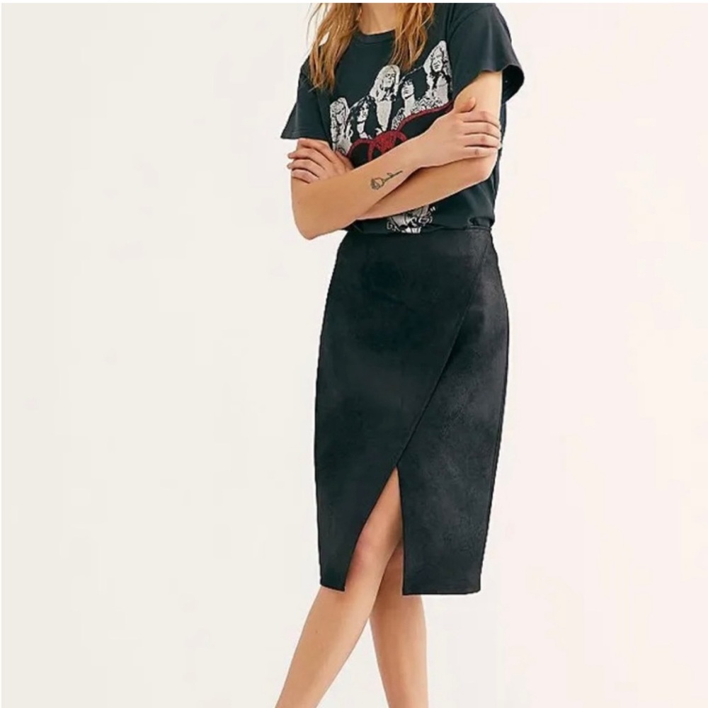 NWT Free people Faux Leather Pencil Black Skirt / X Small